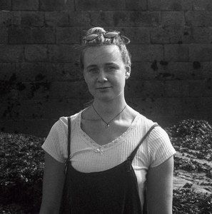 Meet your Posher, Chloe